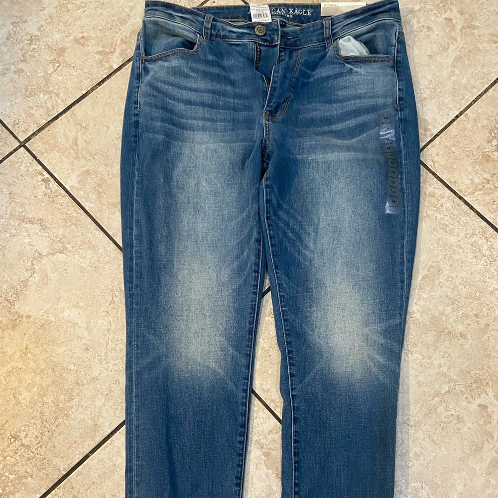AMERICAN EAGLE SUPER STRECH HIGH RISE JEGGIN JEANS